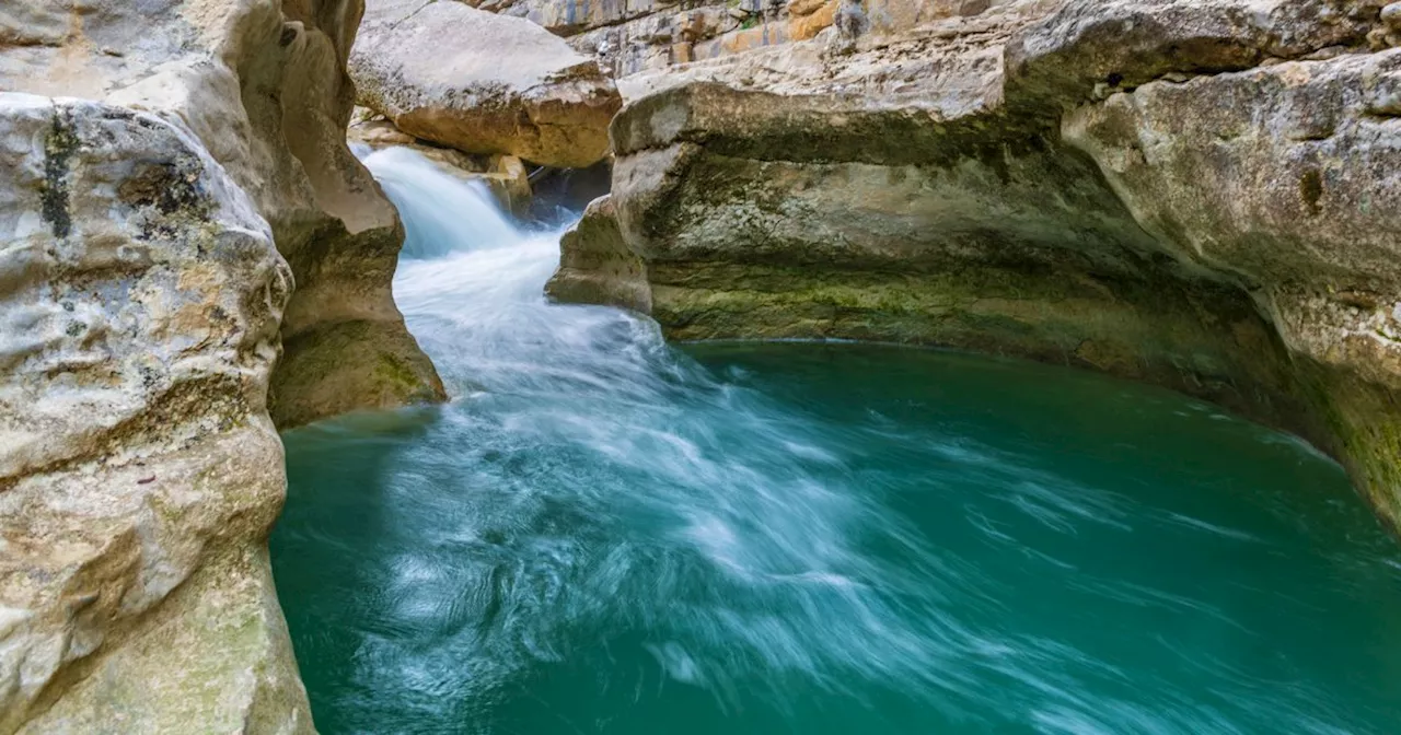 Classées 'Merveille des Hautes-Alpes', ces gorges sont un joyau de fraîcheur en région PACA