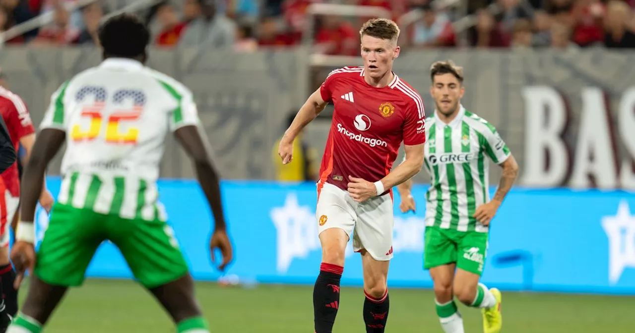 Man United handed perfect transfer solution by West Ham for Erik ten Hag issue