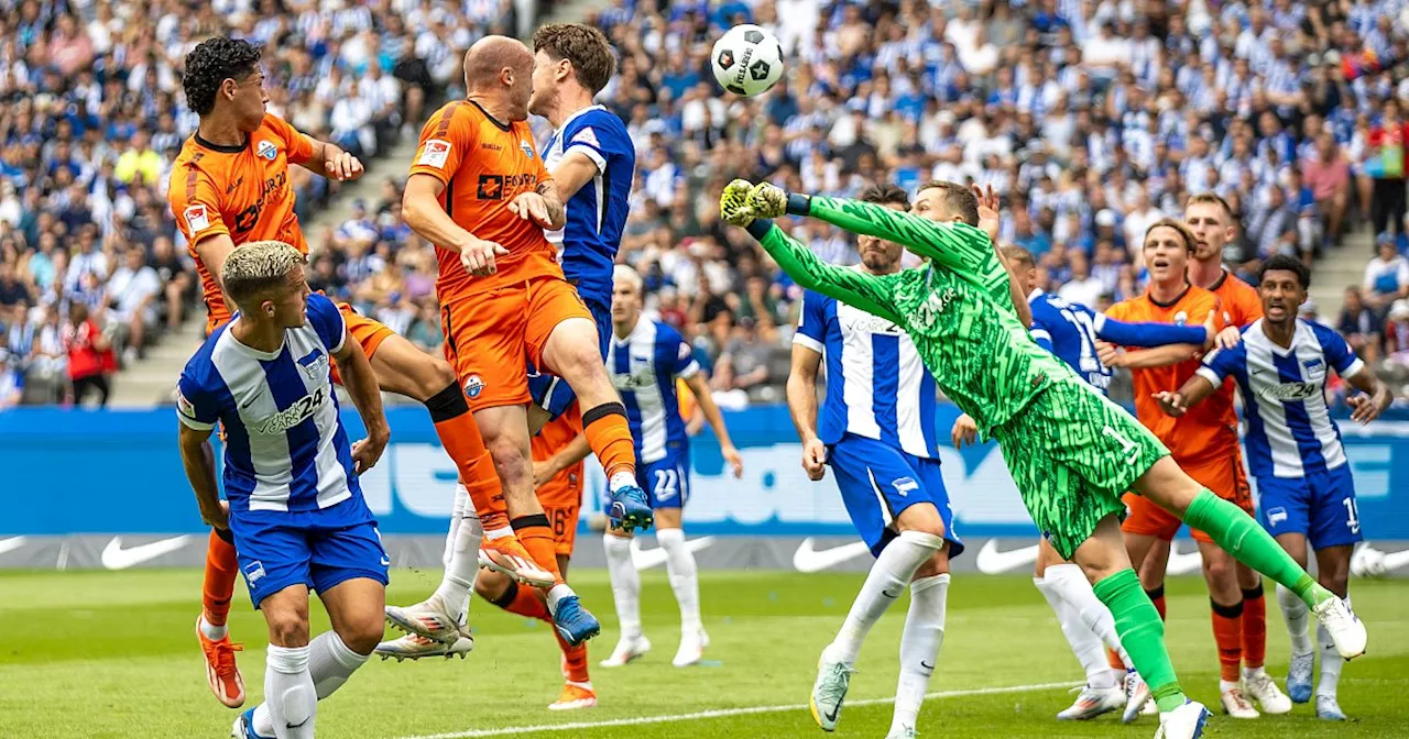 Der SC Paderborn feiert einen perfekten Saisonstart in Berlin