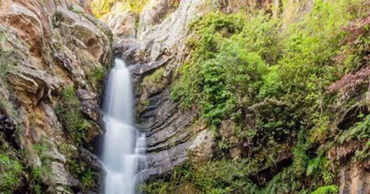 Cascada de Pichardo en Tarimoro ‘vuelve a la vida’ gracias a las lluvias