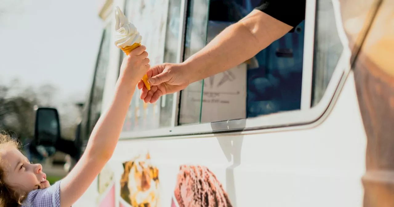 Mum gets 'sweet revenge' on ice cream man who scammed her daughter out of money