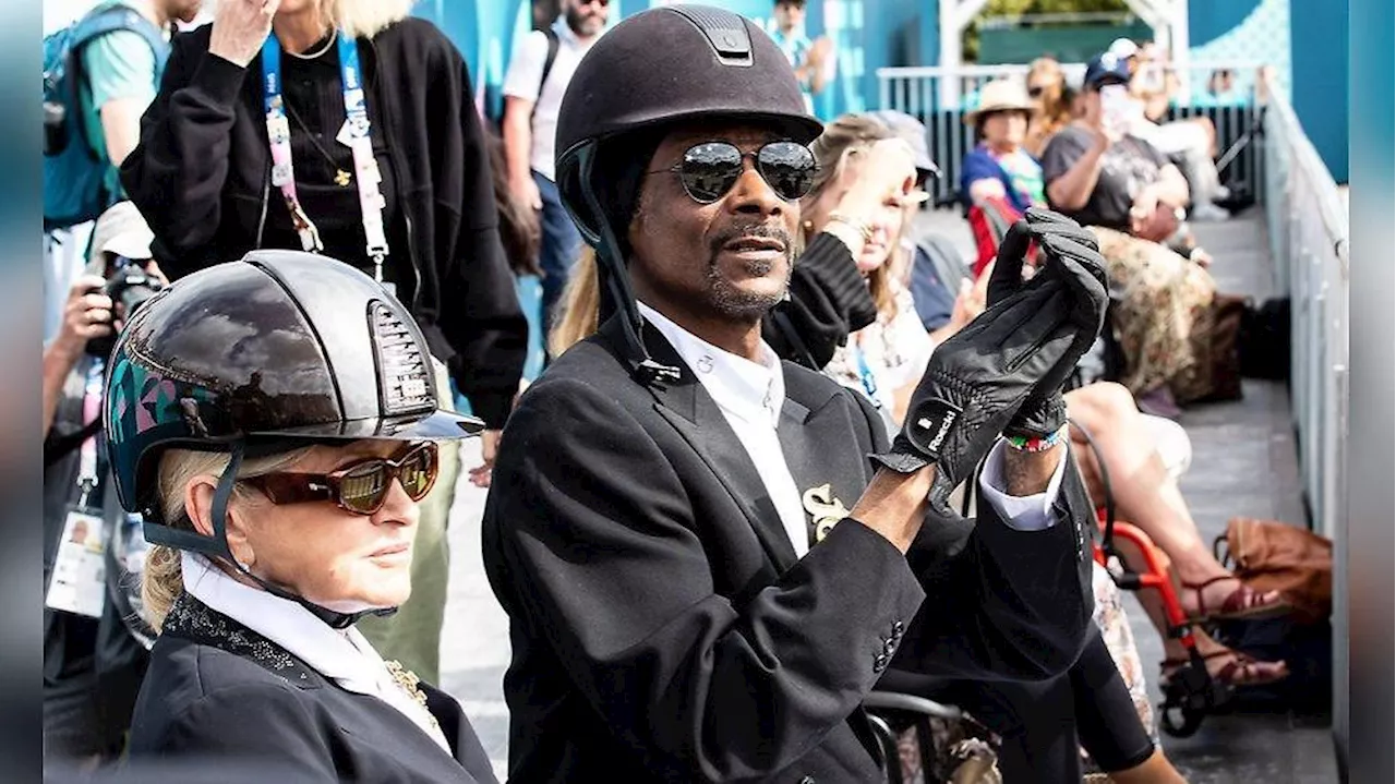 Olympia: Snoop Dogg begeistert beim Dressur-Finale in Reitoutfit