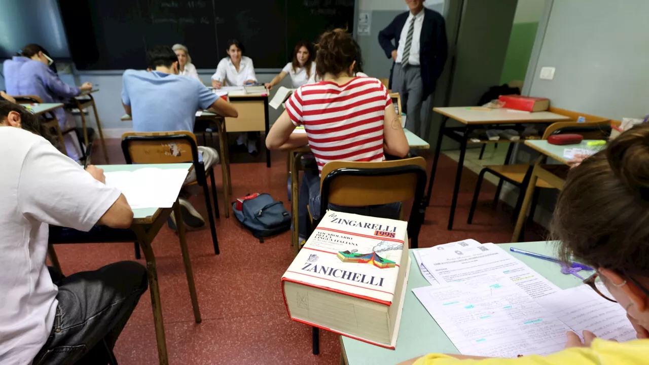 Maturità: bocciato solo lo 0,2% degli studenti italiani. In Calabria i voti migliori