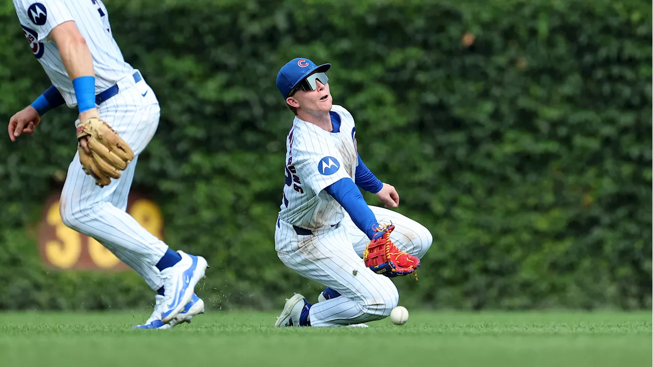 Cubs' eighth-inning fielding mix-up allows Cardinals to rally for win