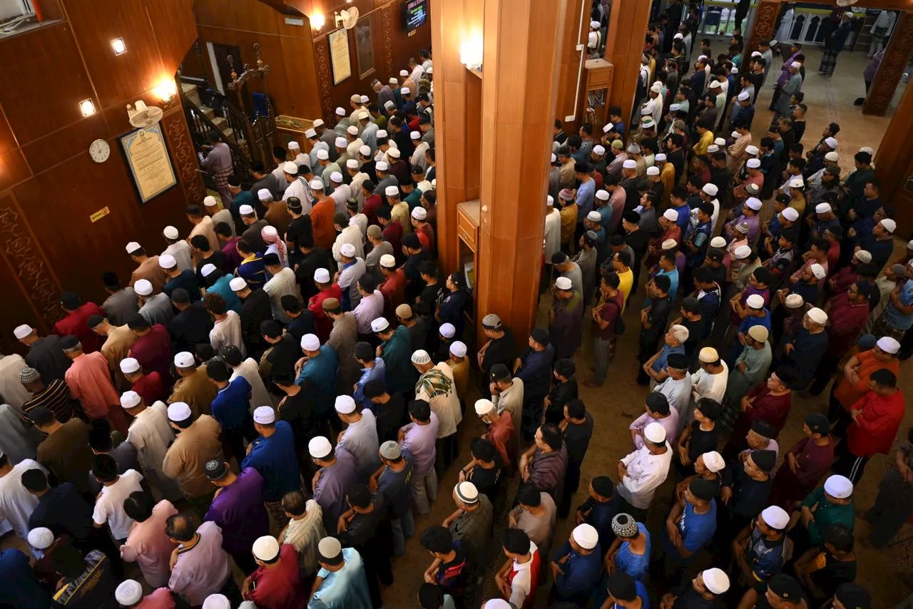 Seluruh masjid di Perlis laksanakan solat jenazah ghaib untuk Ismail Haniyeh