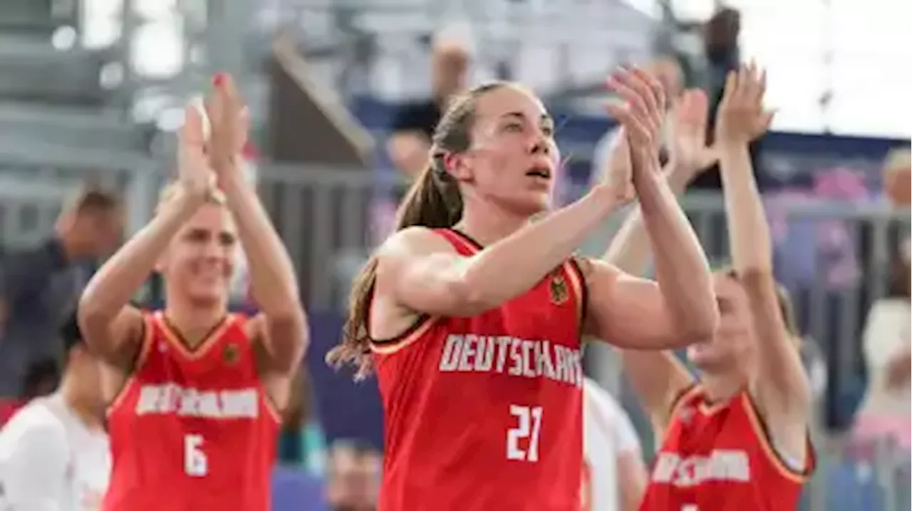 3x3-Basketballerinnen nach Sieg im Olympia-Halbfinale