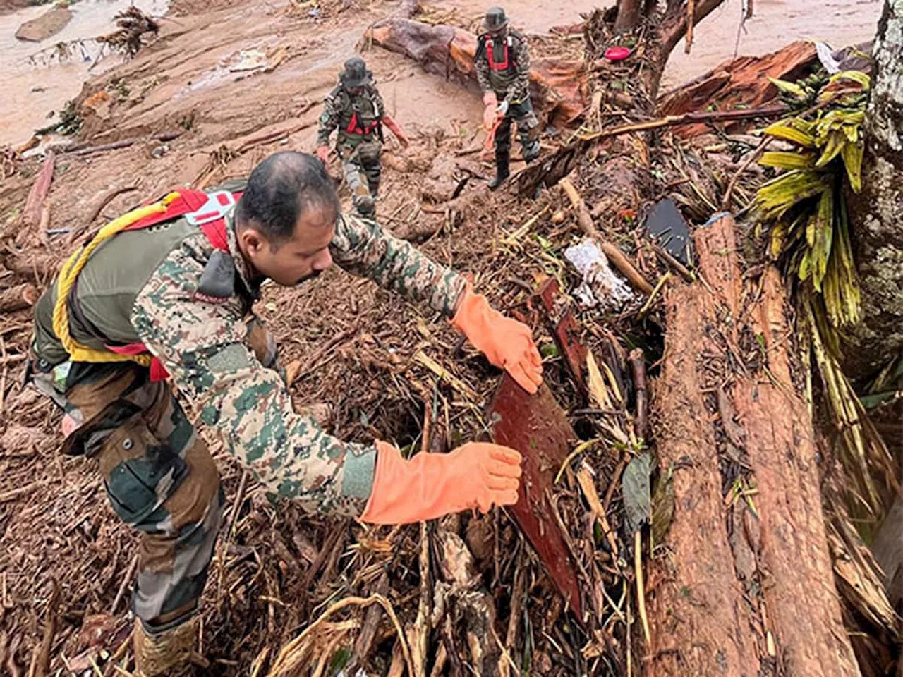 Wayanad landslides: વાયનાડમાં મૃત્યુઆંક 308 થયો, હજુ અનેક લોકો ગૂમ, સર્ચ માટે રડાર ડ્રોન ઉપયોગમાં લેવાયા