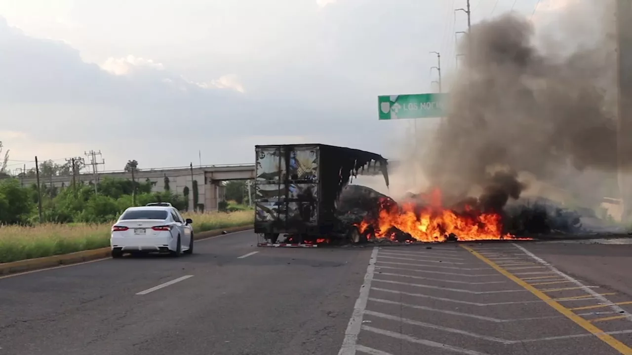 Mexican military is attacked and roads blocked in Sinaloa state, authorities say