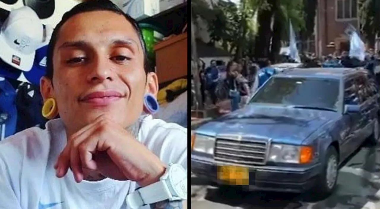 Coche fúnebre llega para trasladar el cuerpo de Javier Acosta, quien murió por eutanasia