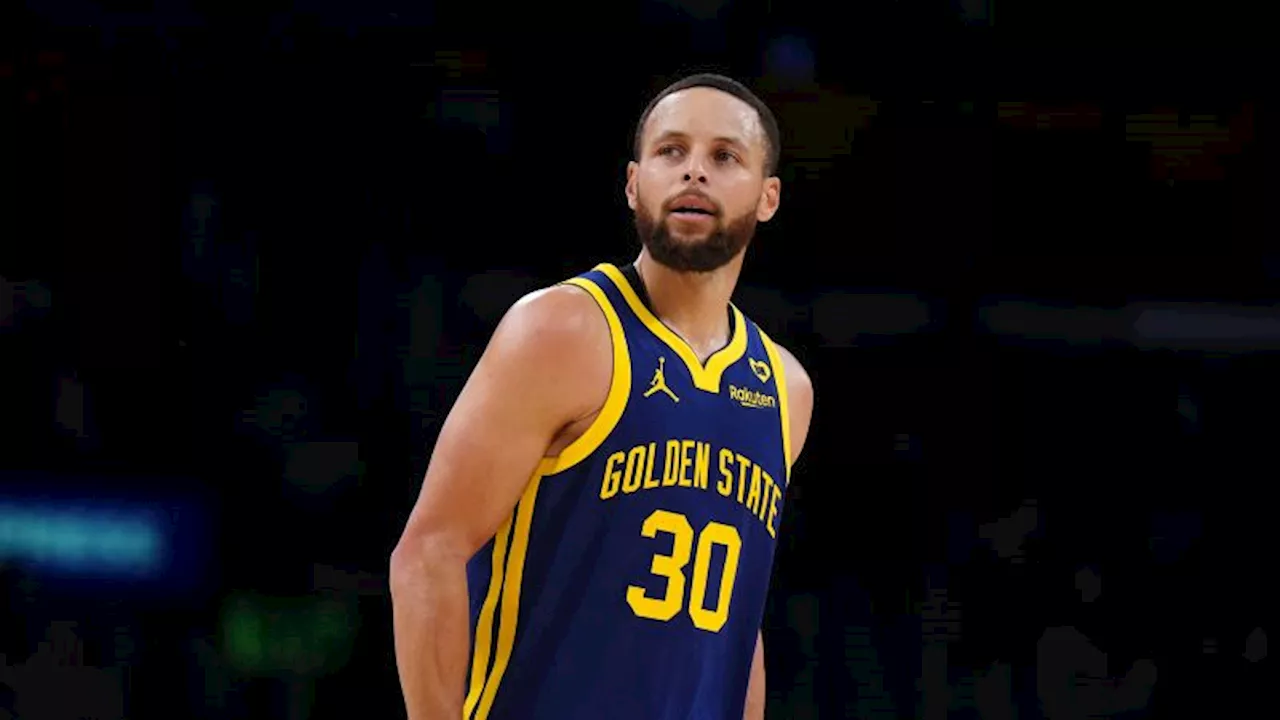 Steph Curry agrees to one-year extension with Golden State Warriors worth a reported $62.6 million