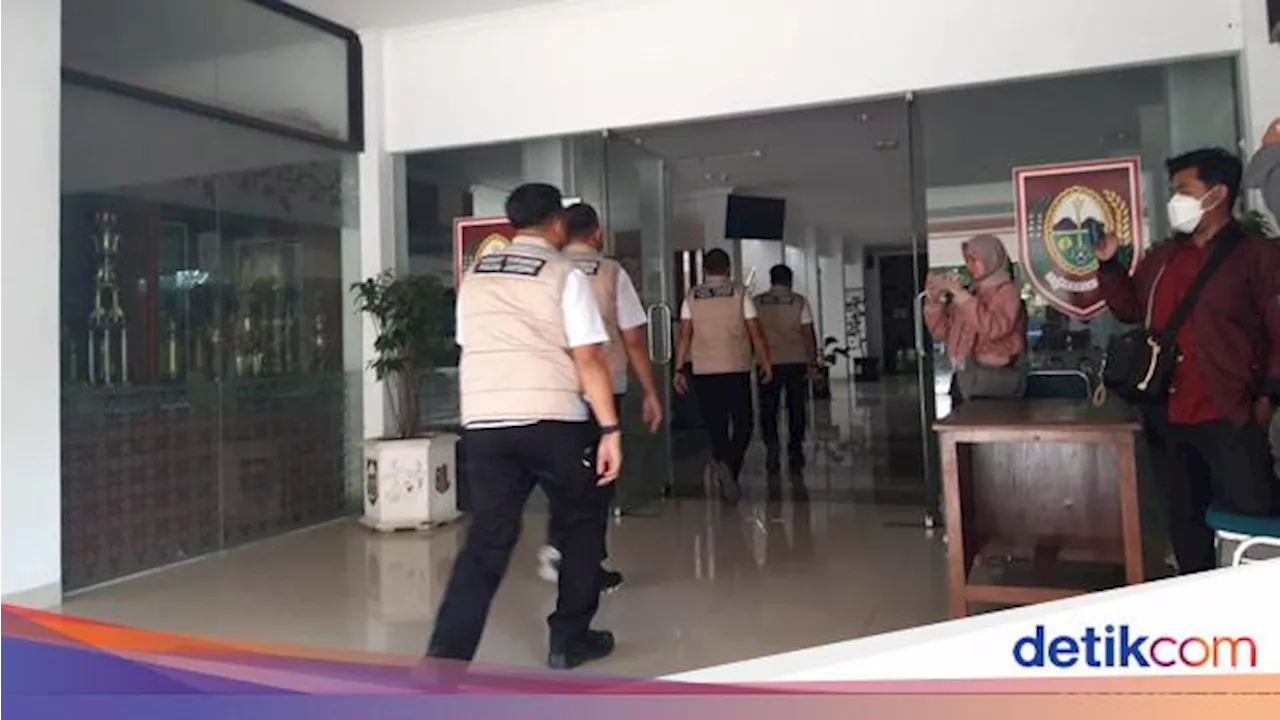 Dirkrimsus Polda Jateng Geledah Sejumlah Kantor di Pemkab Boyolali