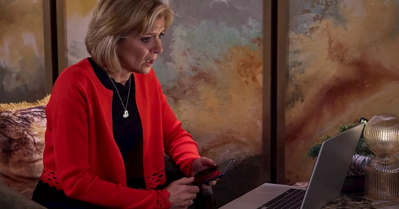 Coronation Street's Rowan caught out as Leanne makes disturbing discovery on his laptop