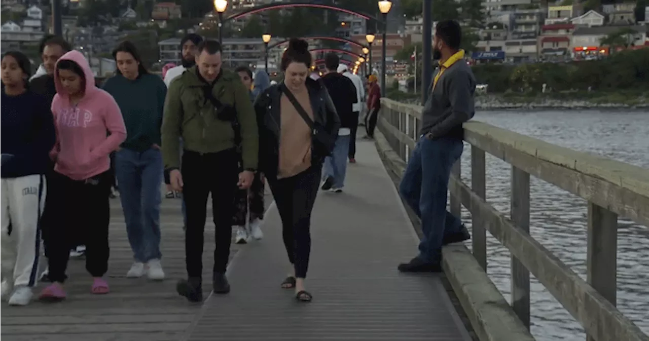 White Rock debuts new mat making iconic pier wheelchair-accessible