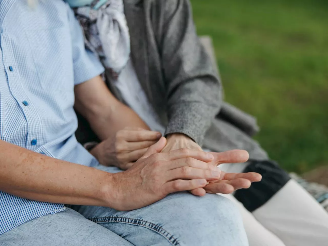 La musica come terapia: perché i malati di Alzheimer ricordano le canzoni