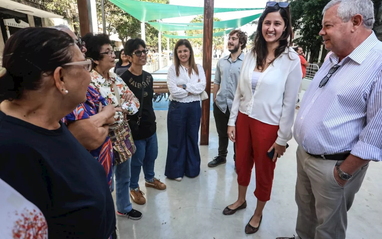 Niterói entrega obras de reforma da Praça Dom Navarro, em Icaraí