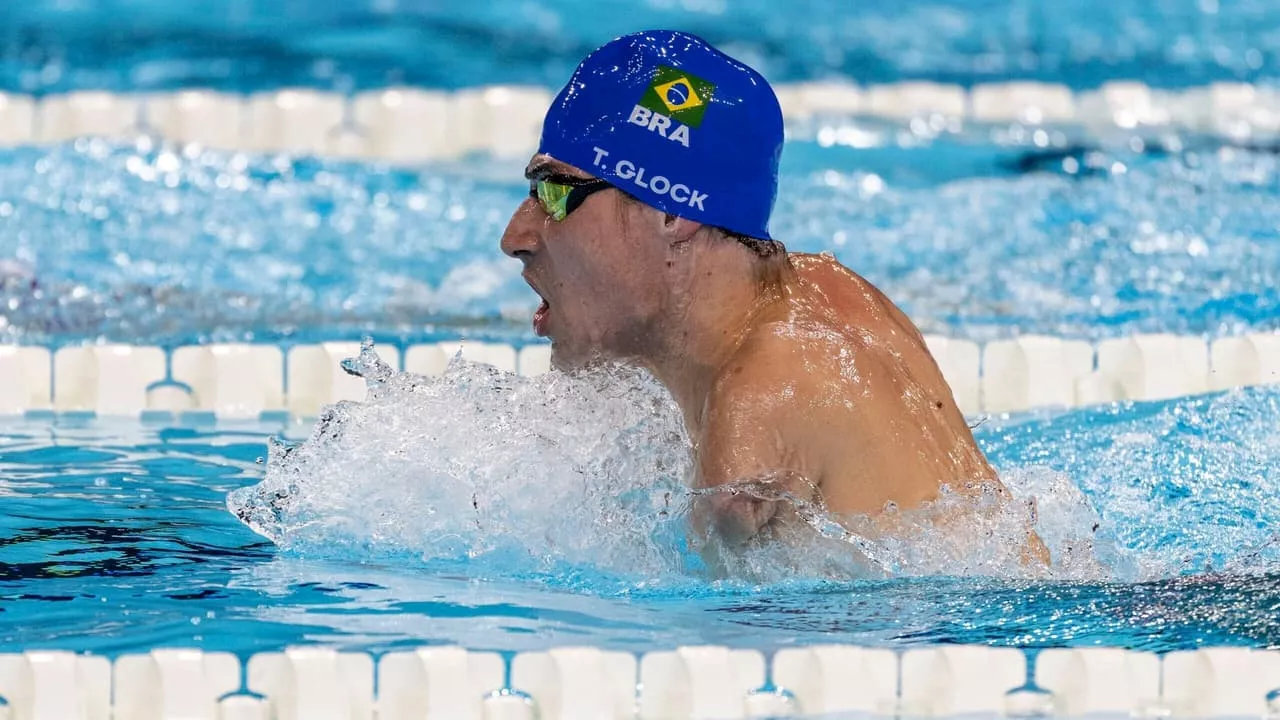 Talisson Glock conquista medalha de bronze nos 200m medley da natação