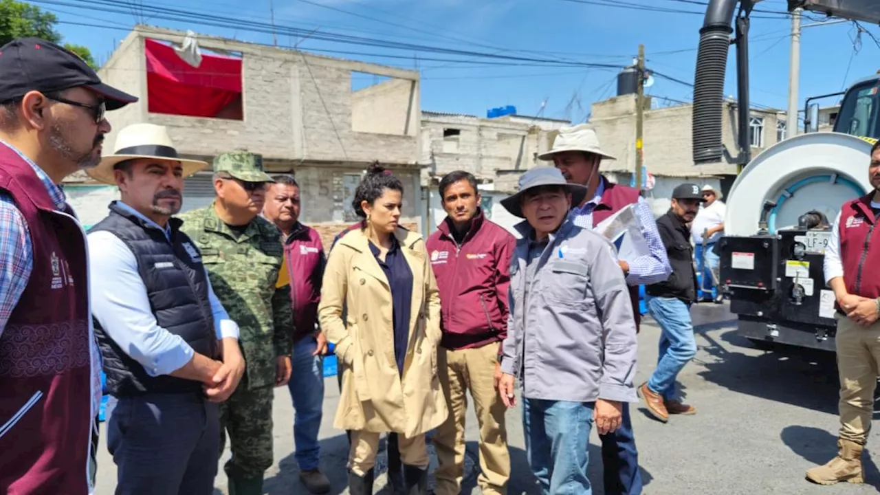 Alcalde Luján supervisa las obras en Chalco