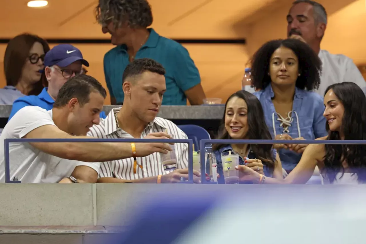 Aaron Judge, Anthony Rizzo take in US Open action with their wives on Yankees' night off