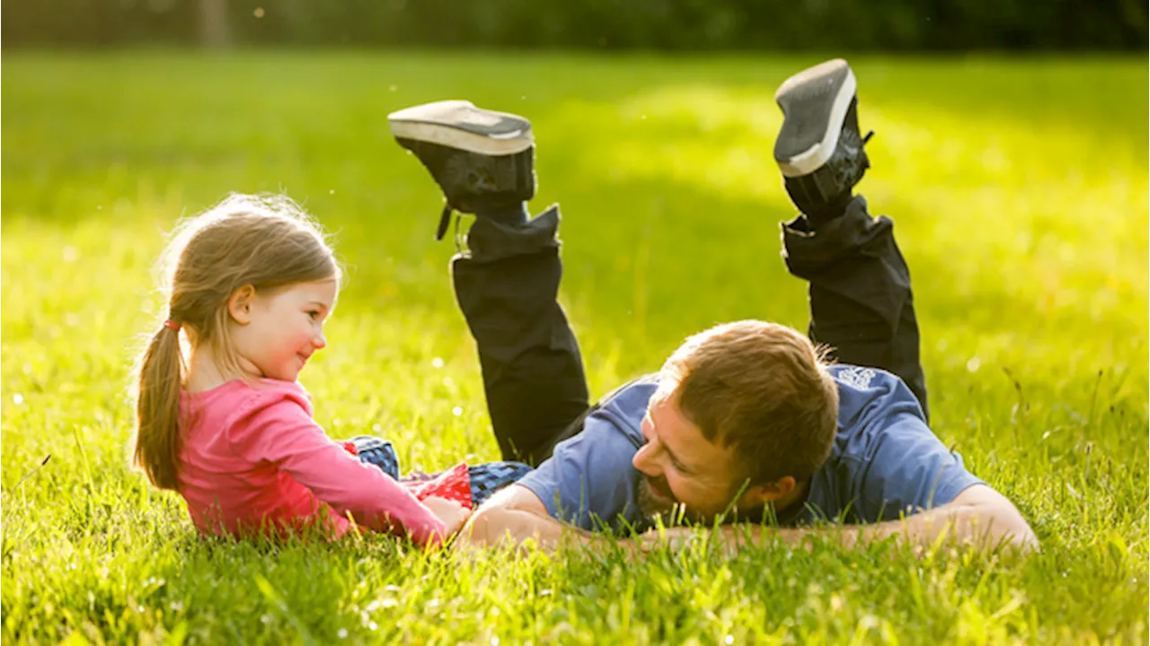 Il cervello dei papà è più attento alle figlie femmine