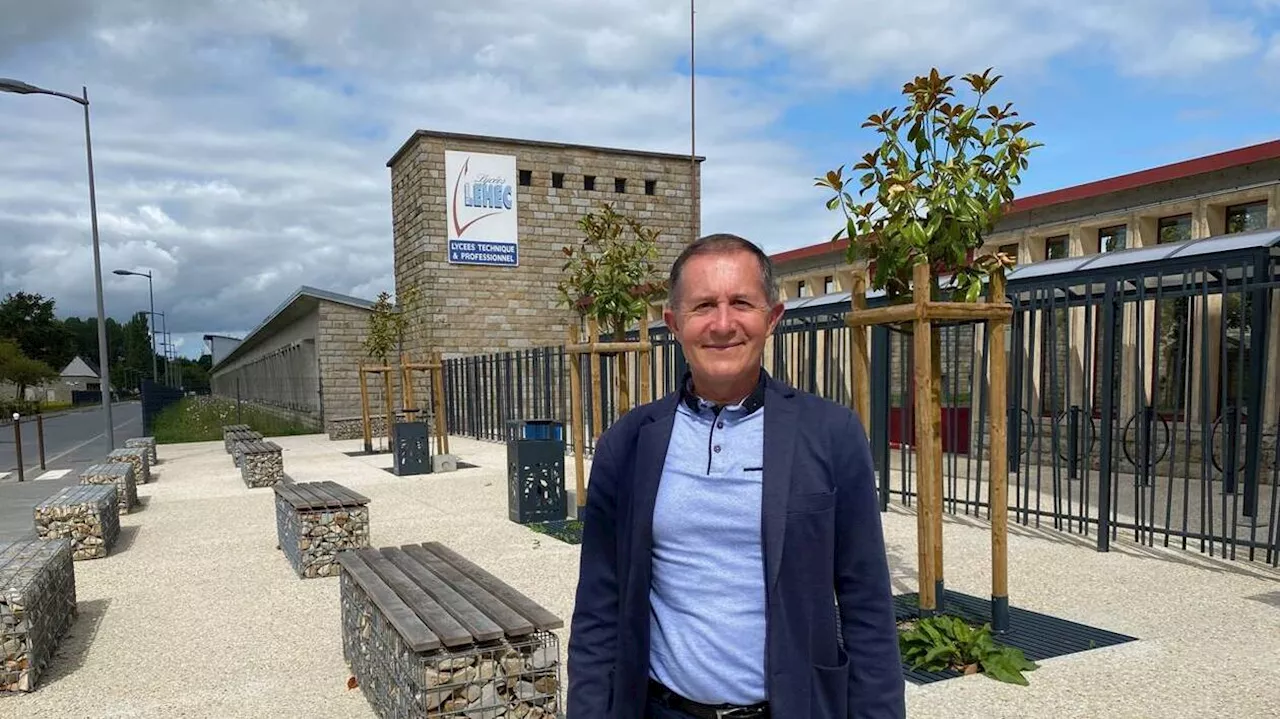 Près de 400 élèves font leur rentrée au lycée Claude-Lehec de Saint-Hilaire-du-Harcouët