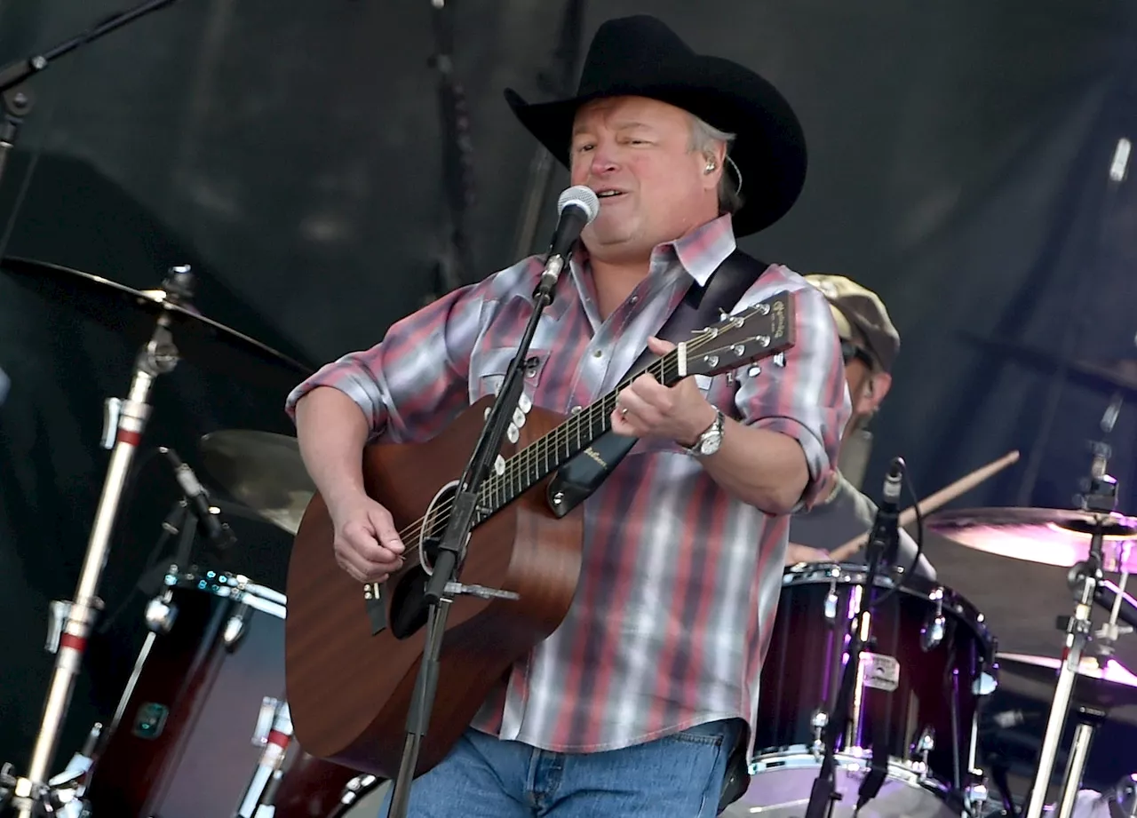 Country music legend returning to stage next week after undergoing life-saving surgery earlier this year