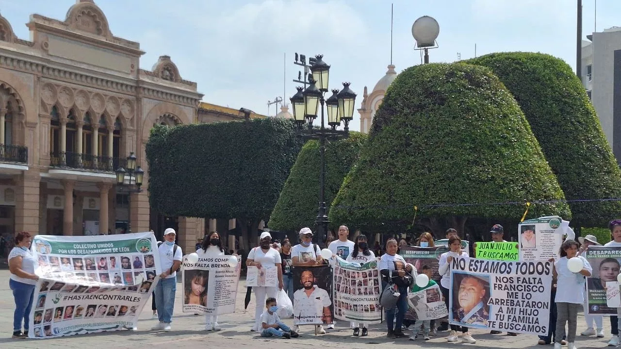 Día de las víctimas de desaparición forzada: Familias salen a las calles y exigen justicia