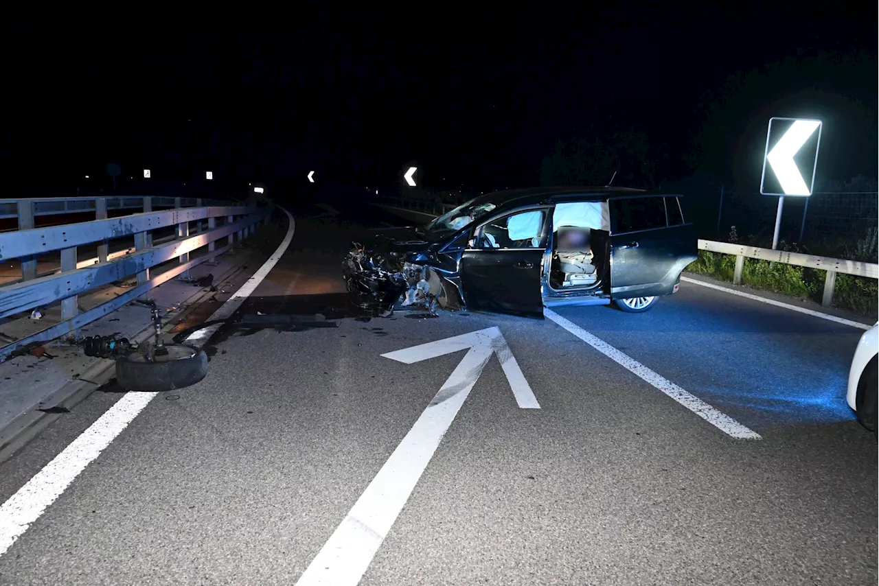 Mels SG / Autobahn A13: Autofahrer (50) prallt zweimal in Leitplanke