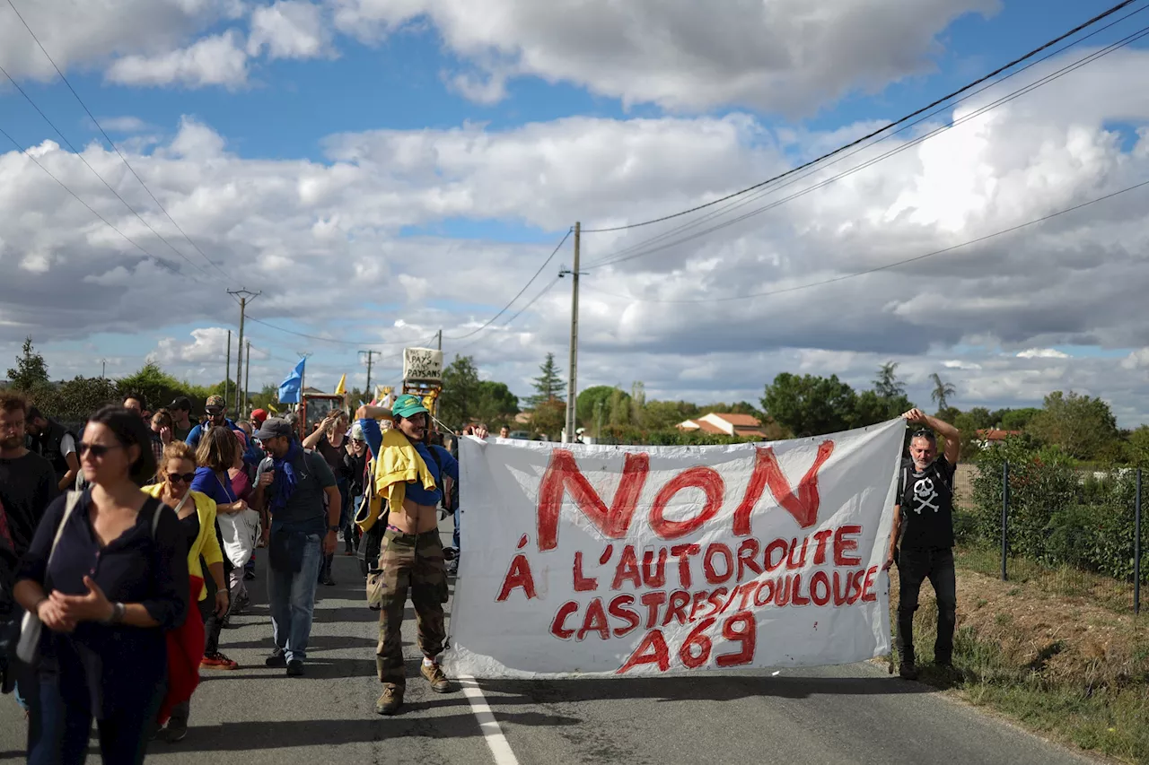 A69 Castres-Toulouse : des opposants au projet délogés lors d'une opération de gendarmerie