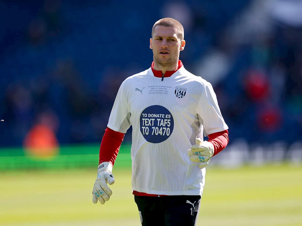 Keeper Sam Johnstone keen to work with familiar face after completing Wolves deal