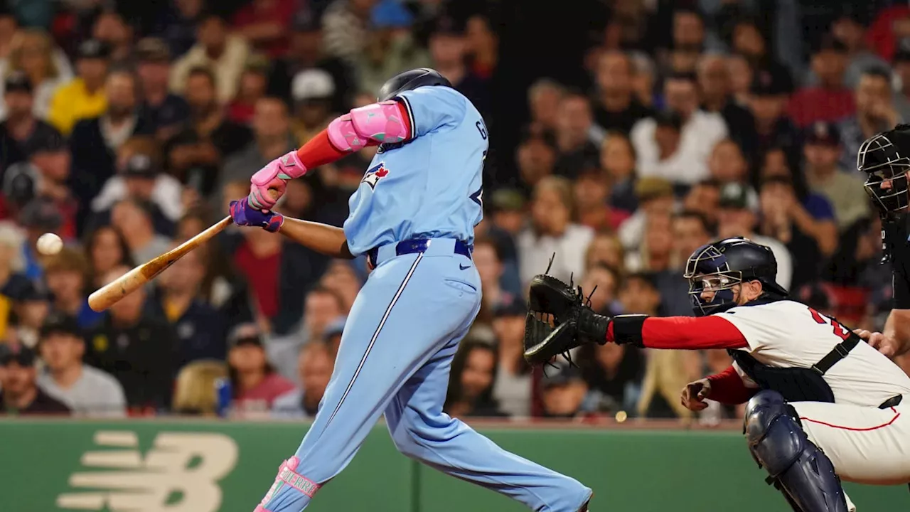 Toronto Blue Jays Superstar Passes Hall of Famer on Awesome List in History