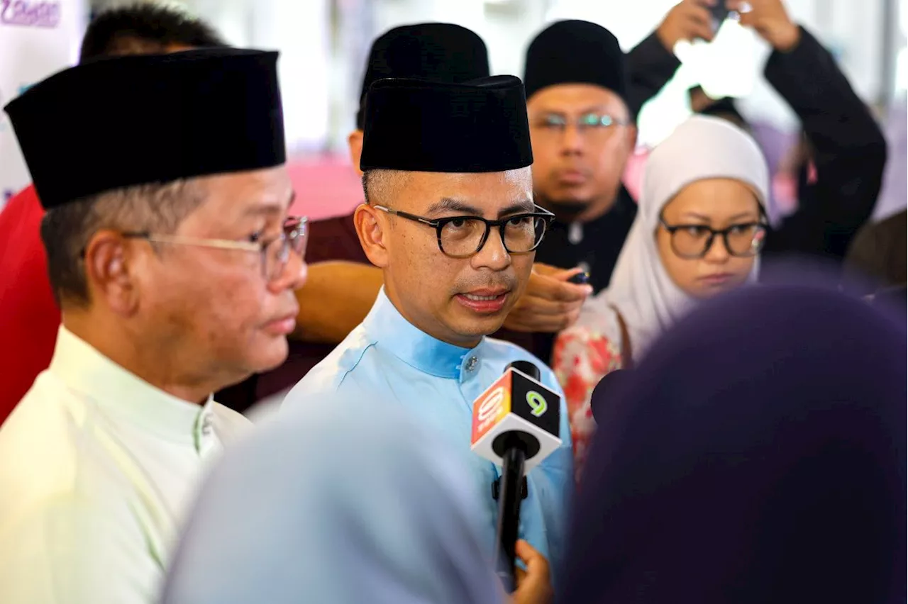 'Liberate our spirit' from spreading offensive comments online, says Fahmi