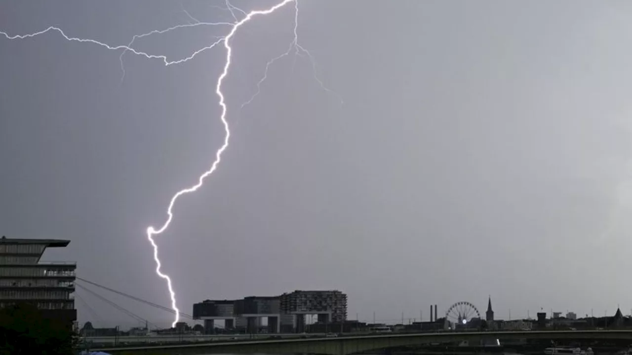 Deutscher Wetterdienst: Sommer 2024 in NRW war gewittrig und zu warm