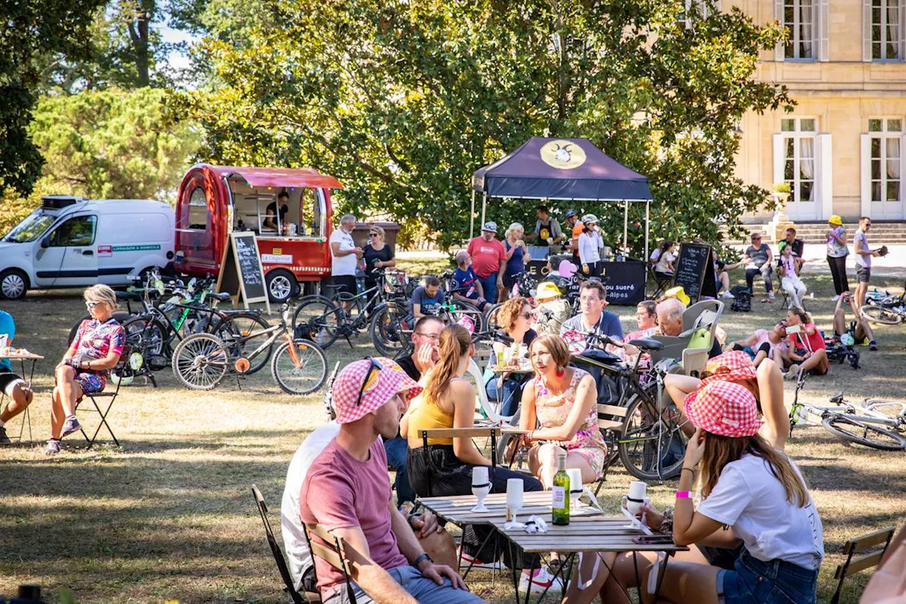 Gironde : Vélotour, le parcours qui allie vélo et vin, de retour dans les vignobles saint-émilionnais