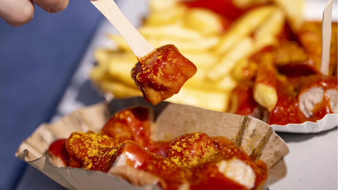 Erfindung vor 75 Jahren: Wie die Currywurst vom Imbiss zum Berliner Kult-Snack wurde