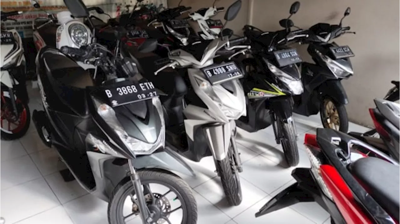 Harga Motor Bekas Honda BeAT 2023 dan Yamaha Aerox 2023