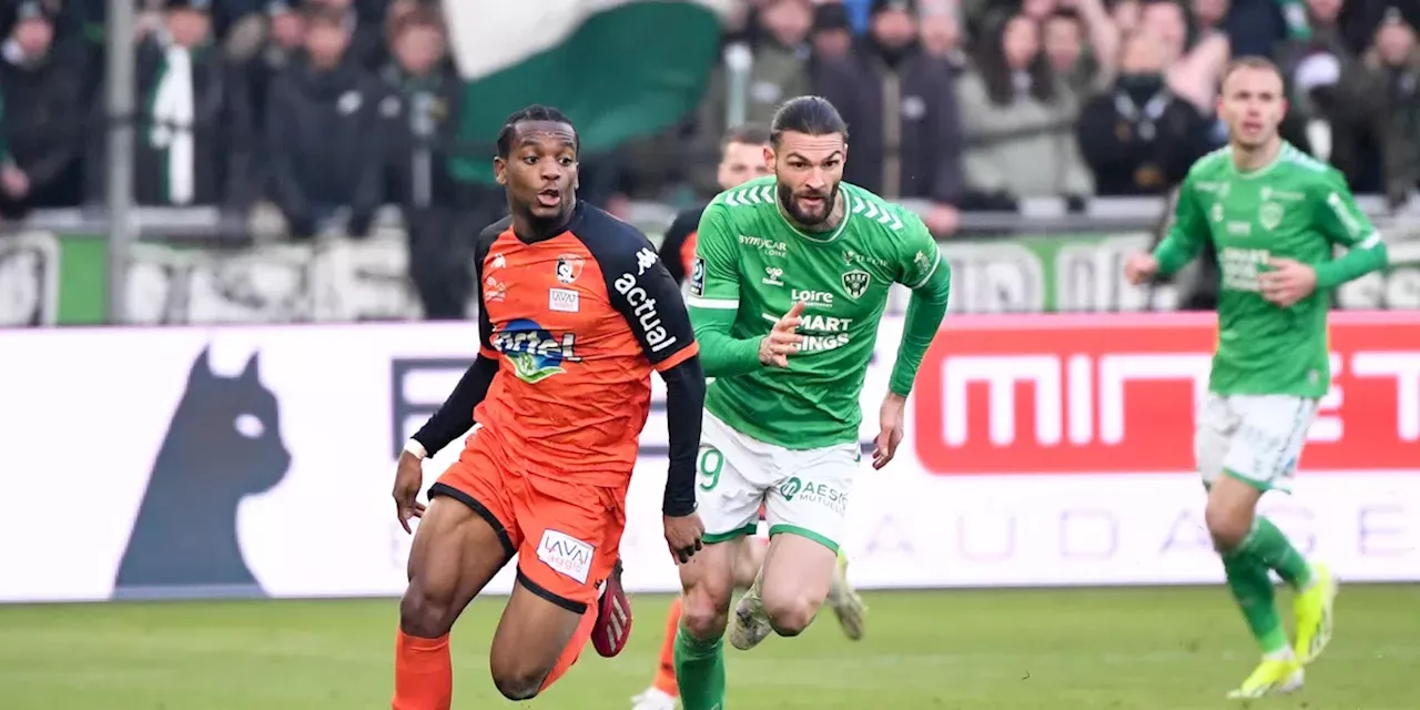 Almere City presenteert volgende aanvallende aanwinst die tot 2027 tekent