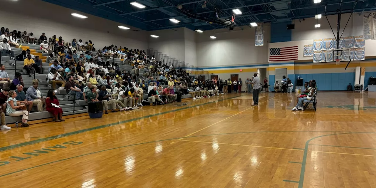 Selma High School, Morgan Academy honor 2 late students