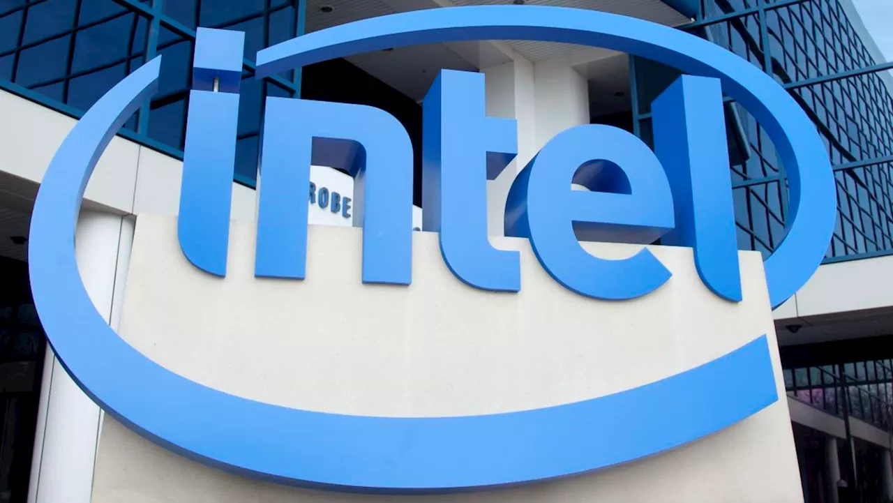 Intel considers foundry business split in turnaround: BBG