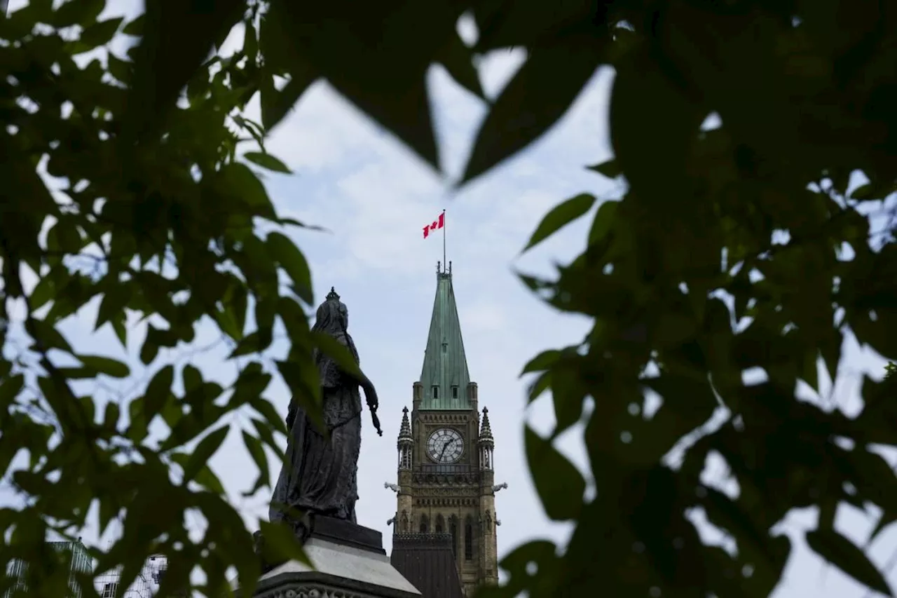 Ottawa posts federal deficit of $2.9B from April to June