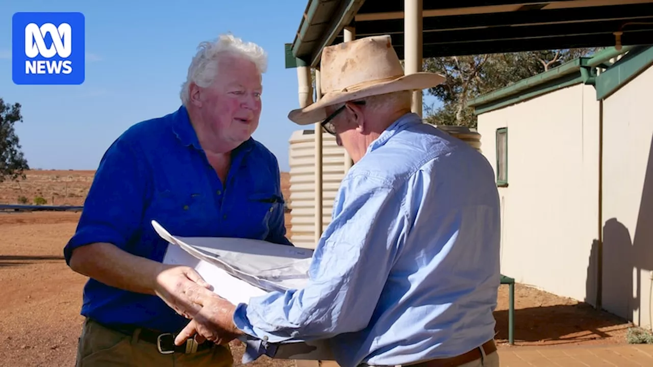 Outback postie's mail run a lifeline for remote stations, stranded tourists