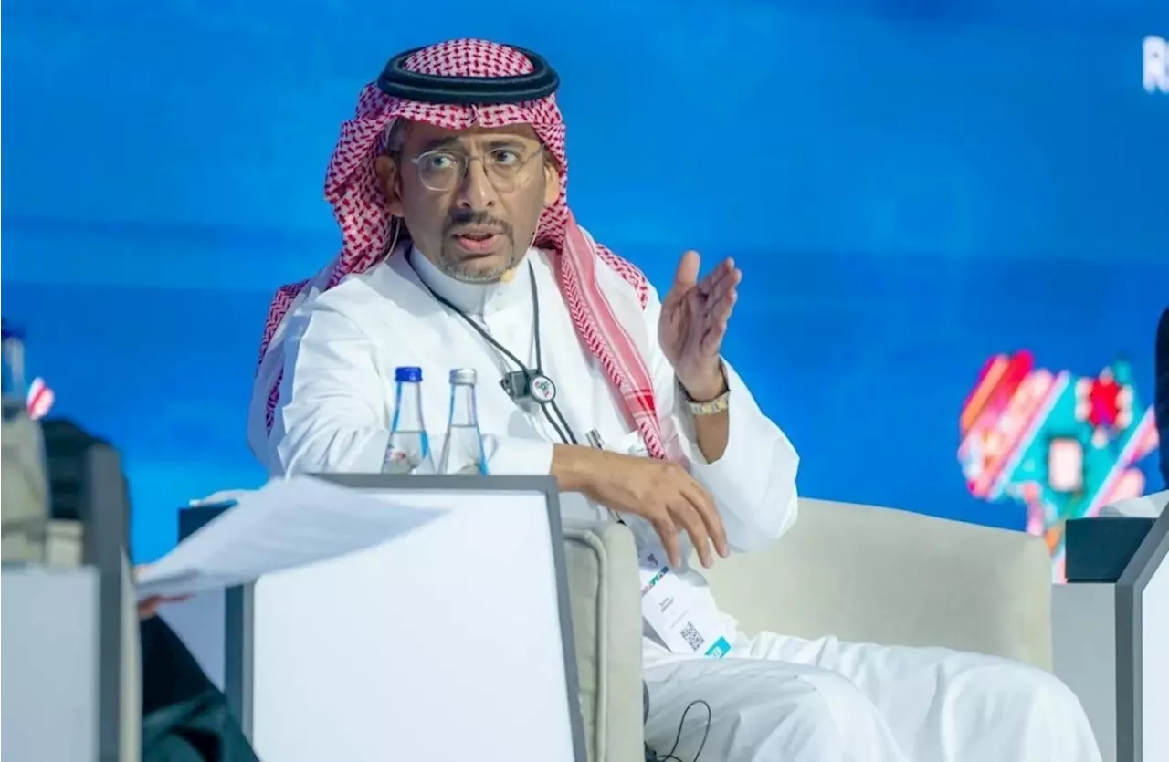 السعودية تبحث توطين صناعة السيارات وتقنياتها المتقدمة مع الصين وسنغافورة