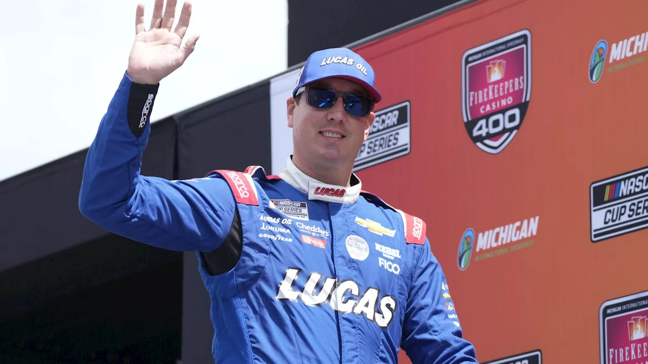 Two-time NASCAR champ Kyle Busch puts aside problems, focuses on Darlington win to reach playoffs