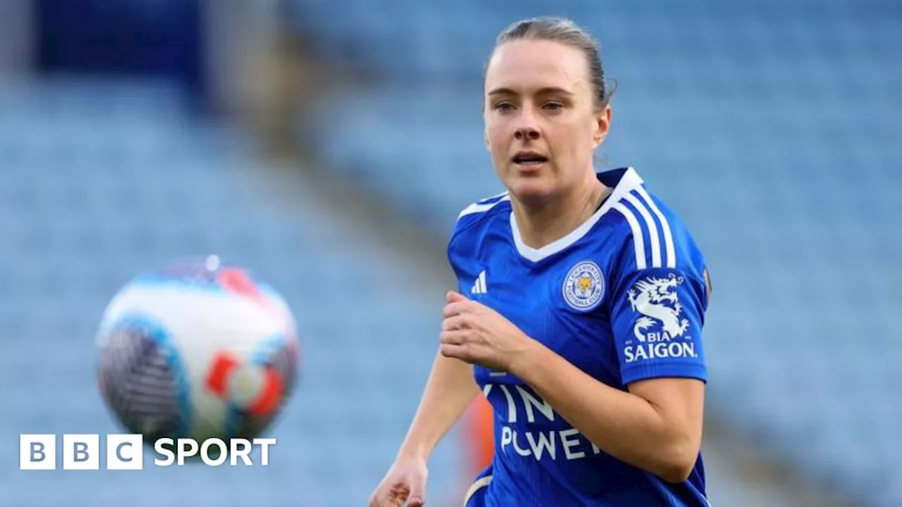 Josie Green: Crystal Palace sign Wales midfielder