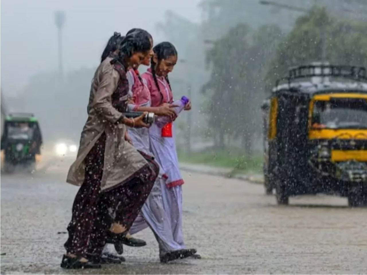 उमरेठ और चौरई में 4 इंच से हुई ज्यादा बारिश: हर्रई और बिछुआ को छोड़कर पूरे जिले में हुई झमाझम बारिश, किसानों...