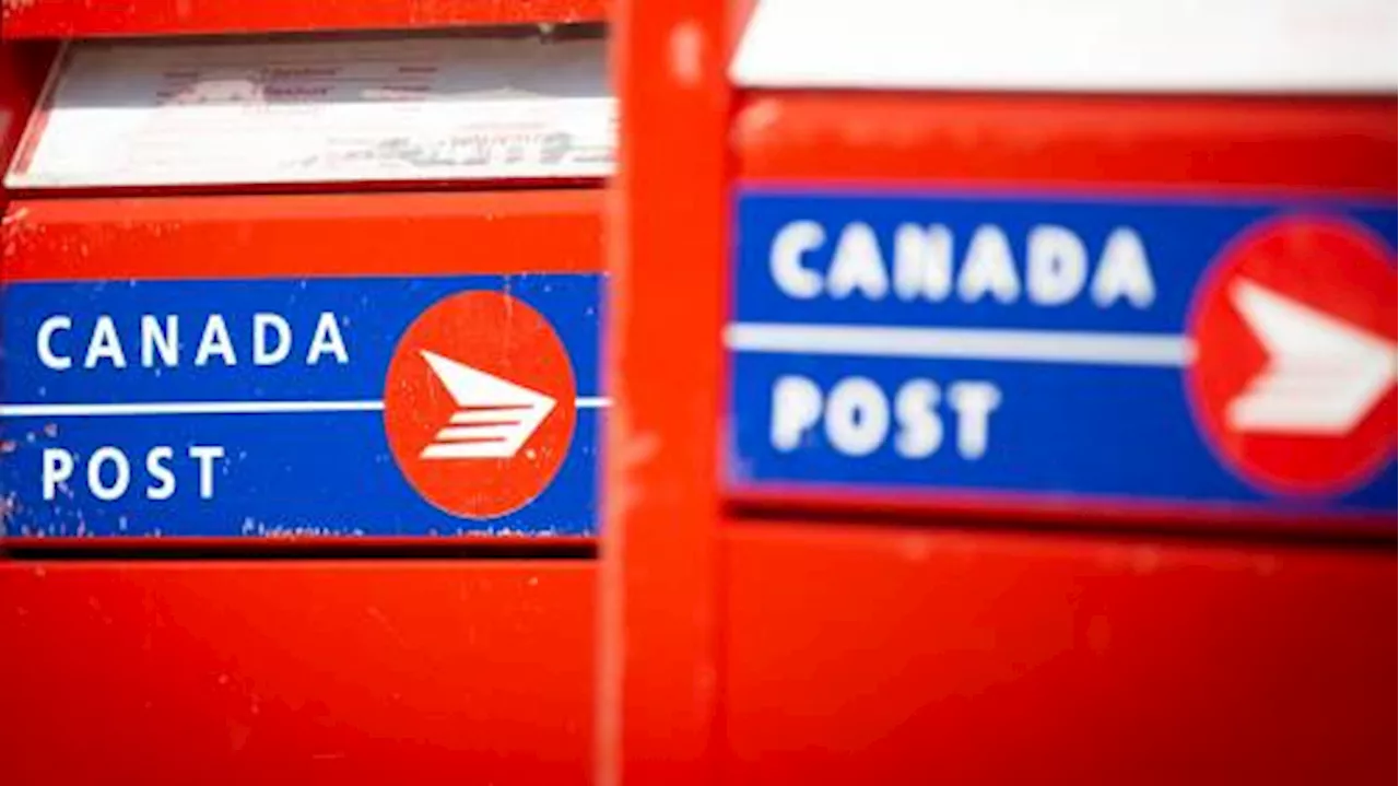 Canada Post lost nearly $750M last year, future now uncertain | Watch News Videos Online