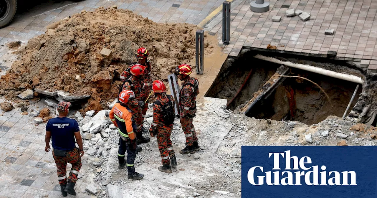 Search for tourist swallowed by sinkhole in Kuala Lumpur stalls amid safety fears