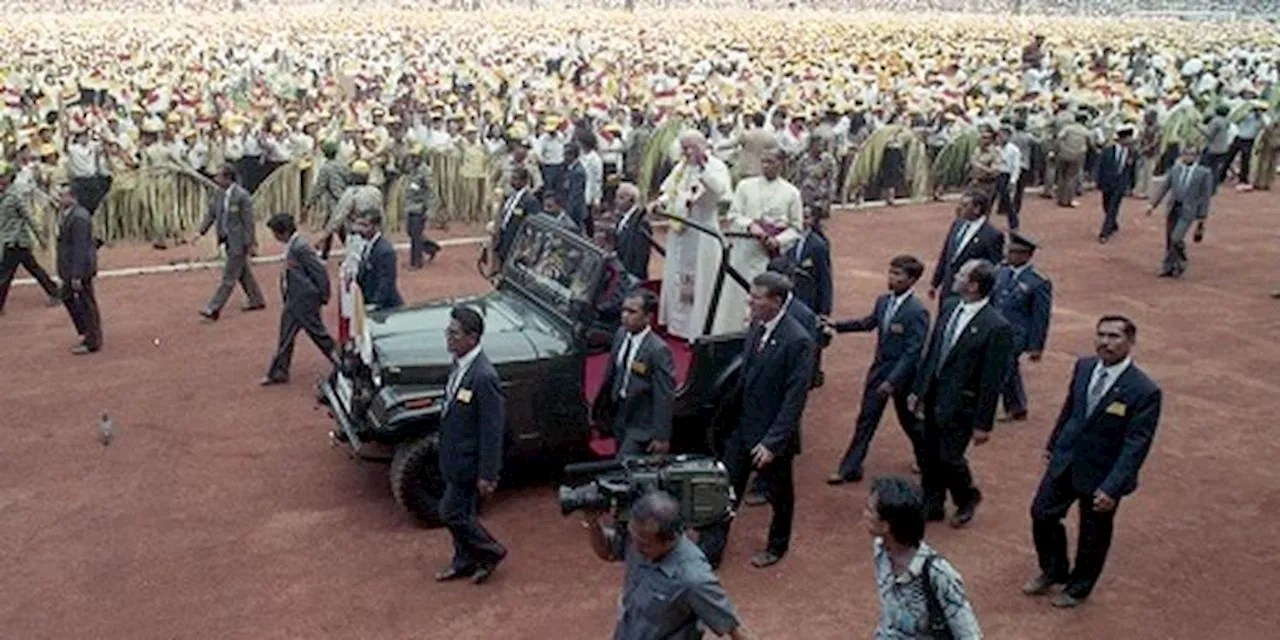 Bagian VIII: Kunjungan Paus Yohanes Paulus II 1989, Biarlah Banyak Pulau Bersukacita