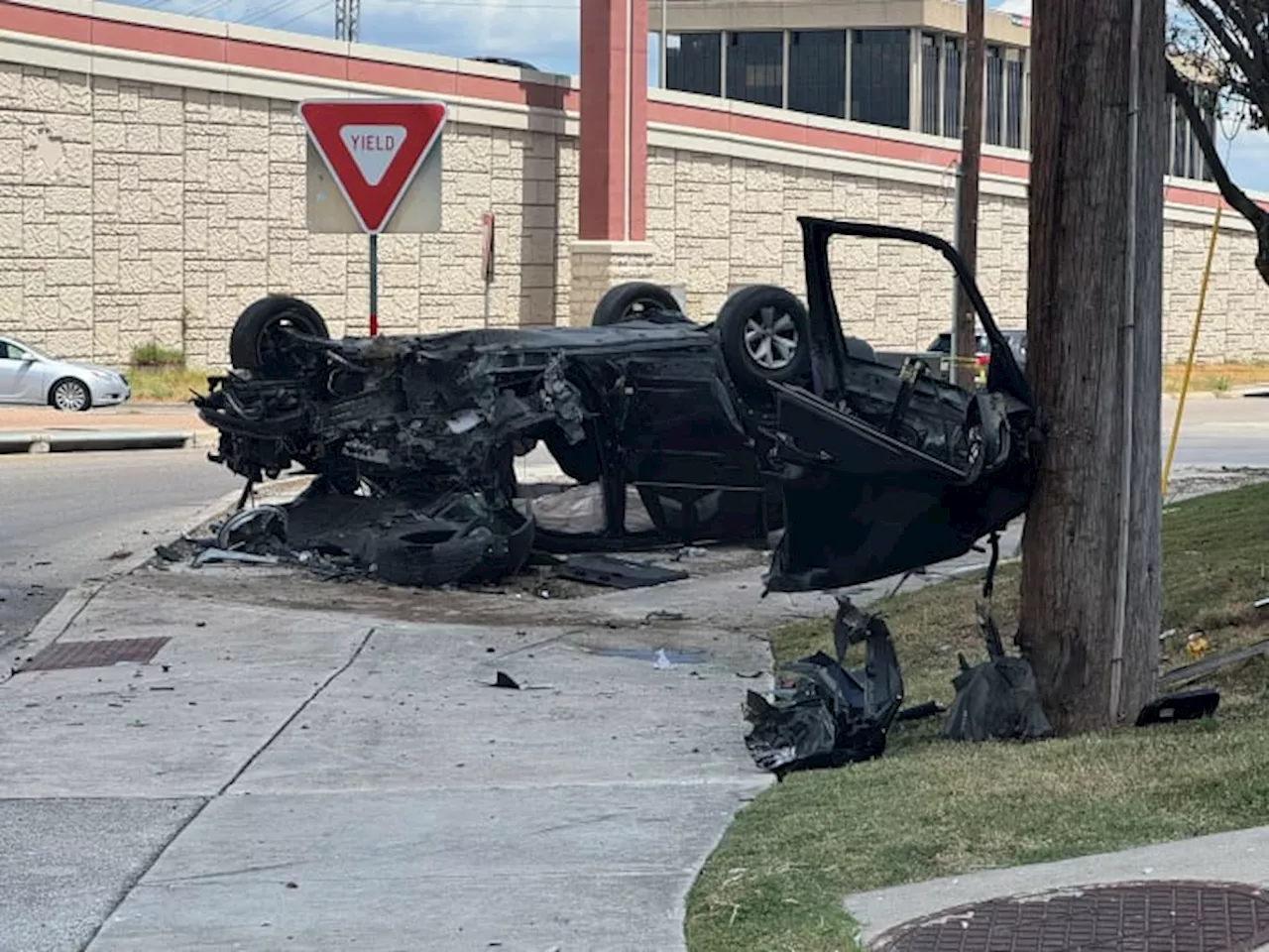 SAPD says driver experiences medical episode, collides with another vehicle on North Side