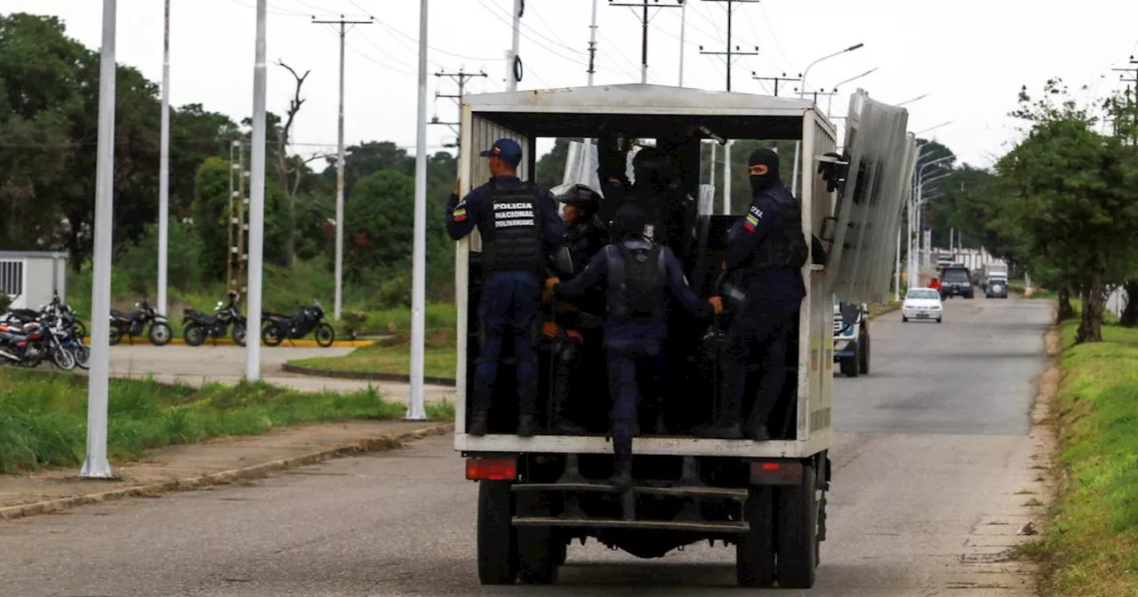 Venezuela : plus de 700 manifestants détenus transférés dans des prisons de haute sécurité, selon une association