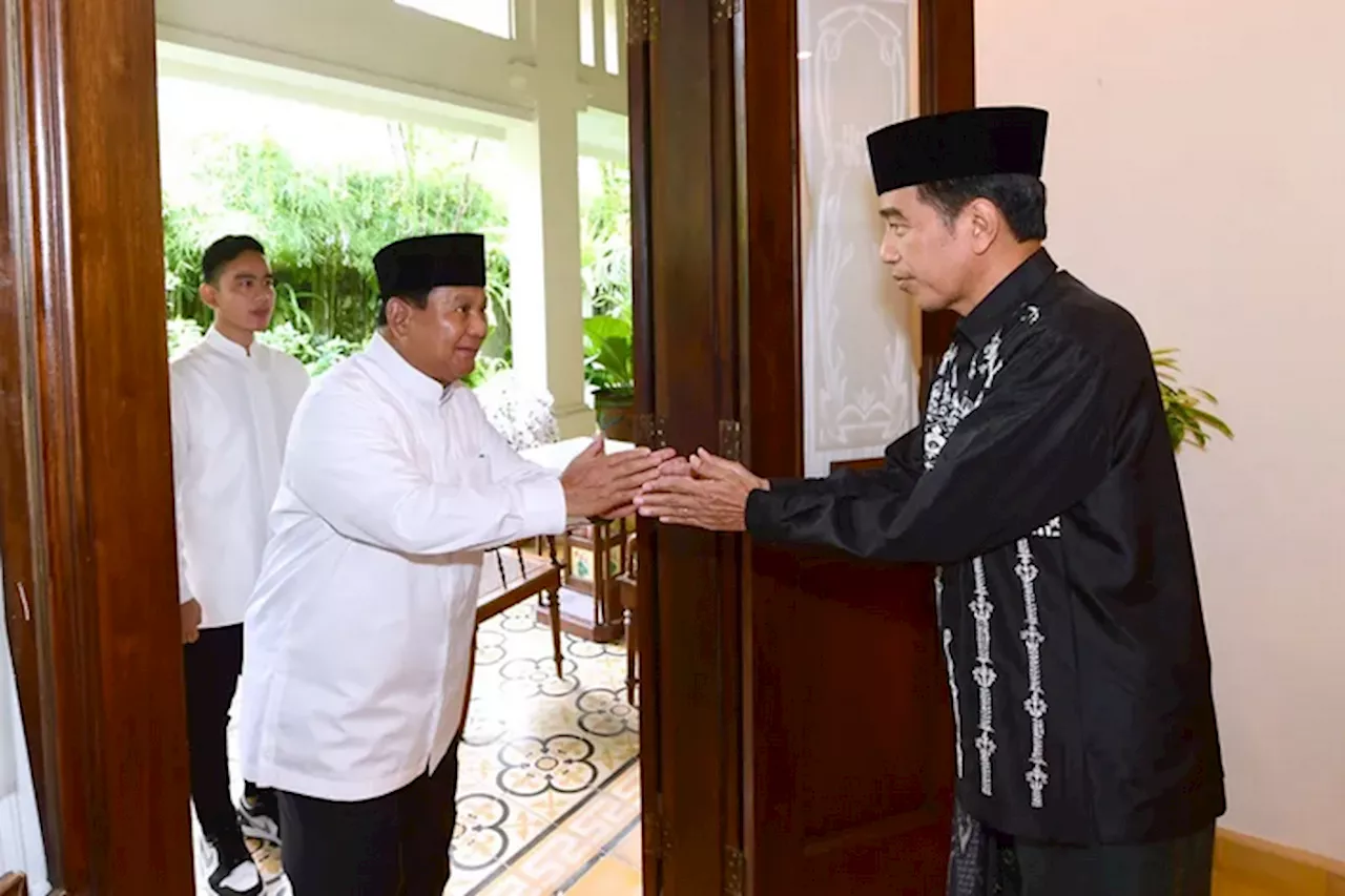 Bantah Isu Retak, Lewat Pantun Muzani Sebut Jokowi-Prabowo Sibuk Bangun Negeri